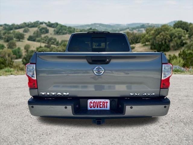 2017 Nissan Titan SV