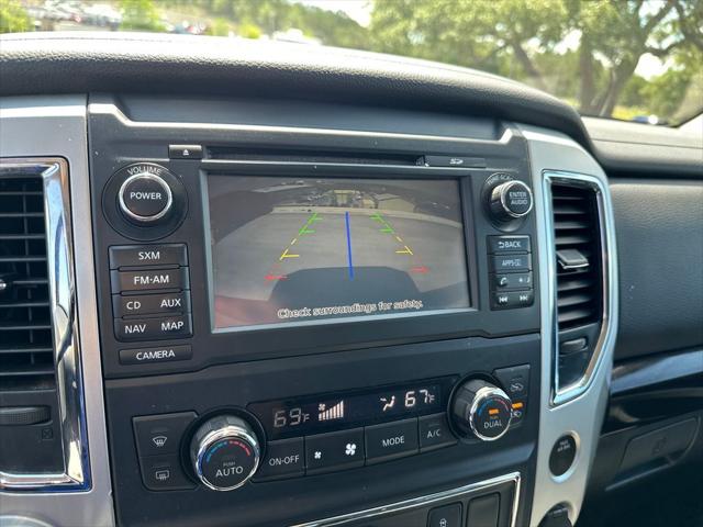 2017 Nissan Titan SV