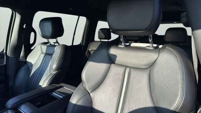 2024 Jeep Wagoneer Series II 4x2
