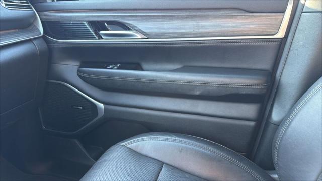 2024 Jeep Wagoneer Series II 4x2