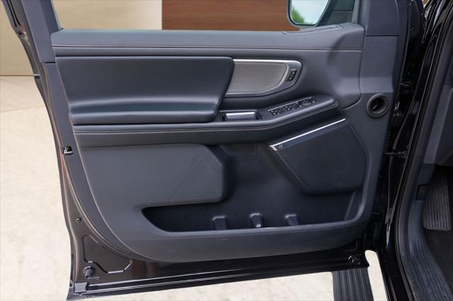 2025 Ford Expedition Platinum MAX
