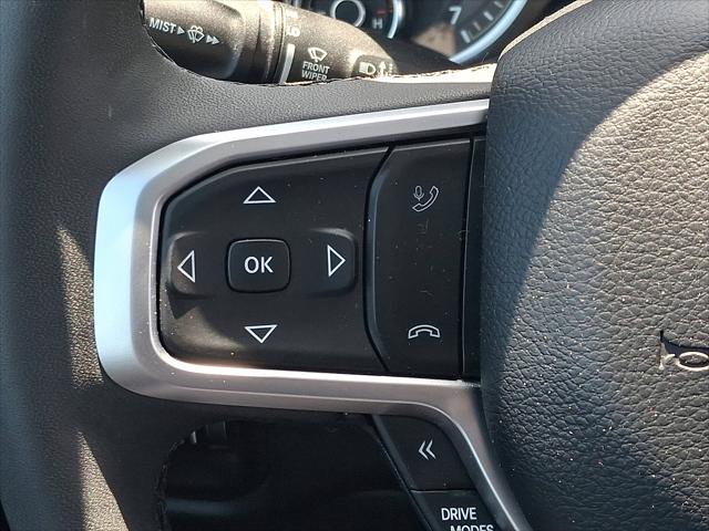 2025 Ram 1500 Big Horn Crew Cab 4x4 5'7" Box
