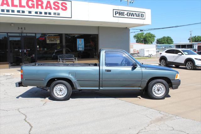 1992 Toyota 2WD Trucks Deluxe
