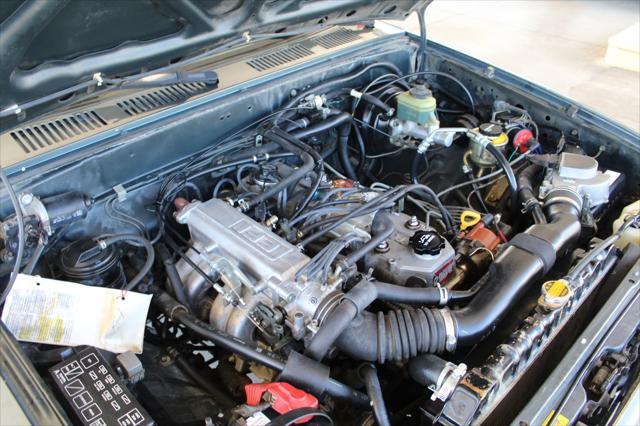1992 Toyota 2WD Trucks Deluxe