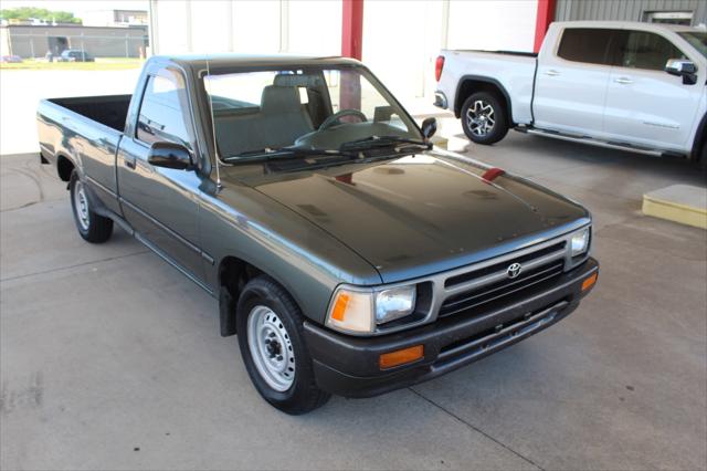 1992 Toyota 2WD Trucks Deluxe