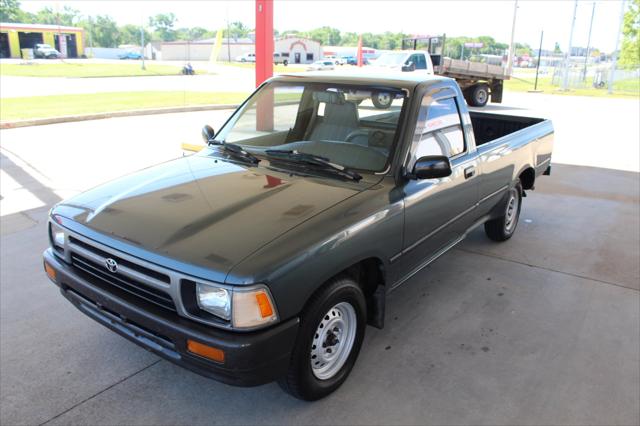 1992 Toyota 2WD Trucks Deluxe