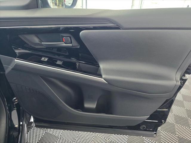 2025 Toyota bZ4X XLE