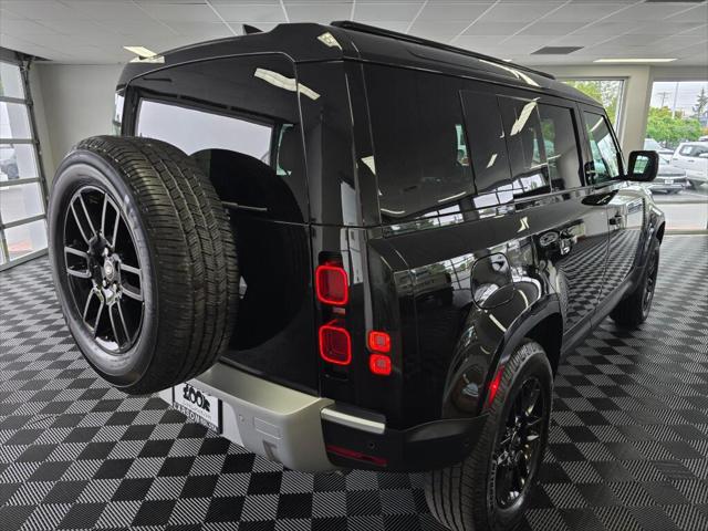 2025 Land Rover Defender 110 P300