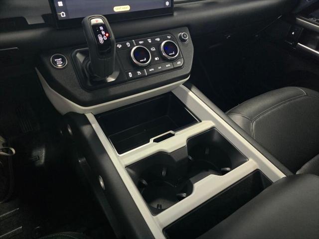 2025 Land Rover Defender 110 P300