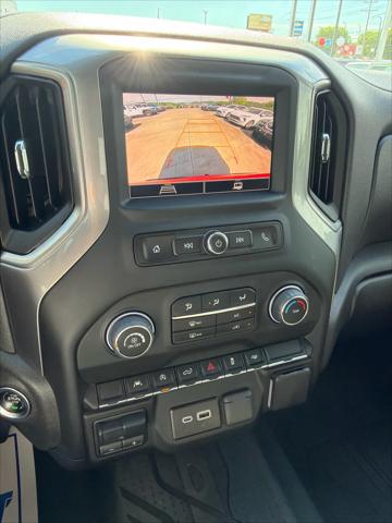 2024 Chevrolet Silverado 1500 2WD Crew Cab Short Bed Custom