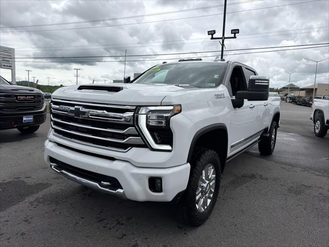 2024 Chevrolet Silverado 3500HD 4WD Crew Cab Standard Bed High Country
