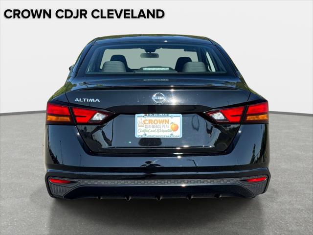 2022 Nissan Altima S FWD