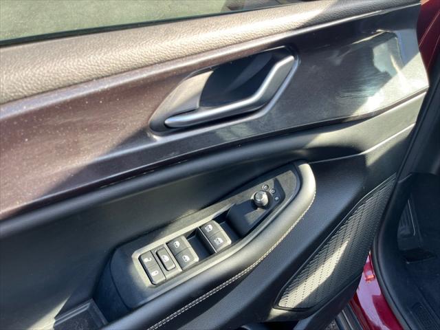 2023 Jeep Grand Cherokee L Laredo 4x4