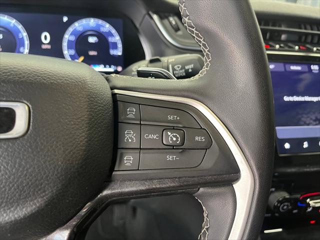 2023 Jeep Grand Cherokee L Laredo 4x4