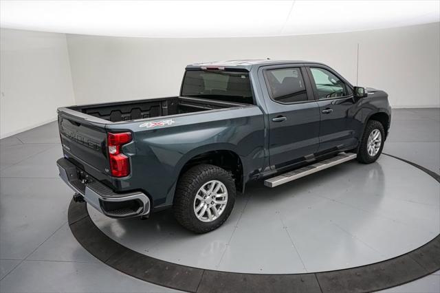 2021 Chevrolet Silverado 1500 4WD Crew Cab Short Bed LT