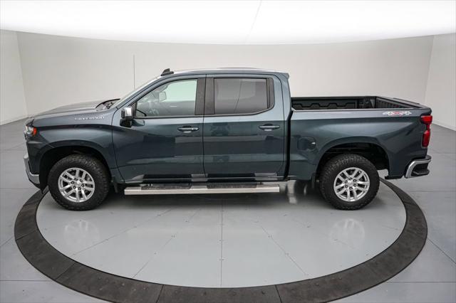 2021 Chevrolet Silverado 1500 4WD Crew Cab Short Bed LT