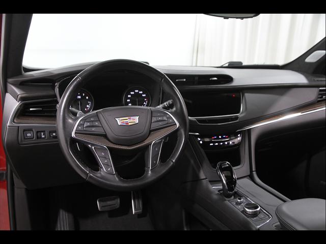 2023 Cadillac XT5 AWD Sport