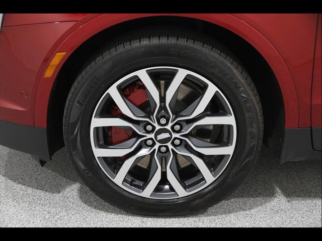 2023 Cadillac XT5 AWD Sport