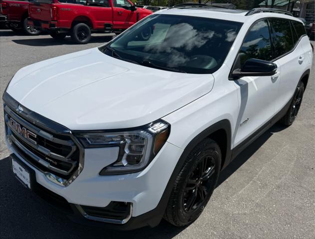 2023 GMC Terrain AWD AT4