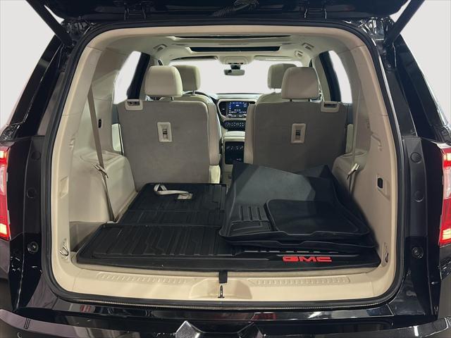 2023 GMC Acadia AWD Denali