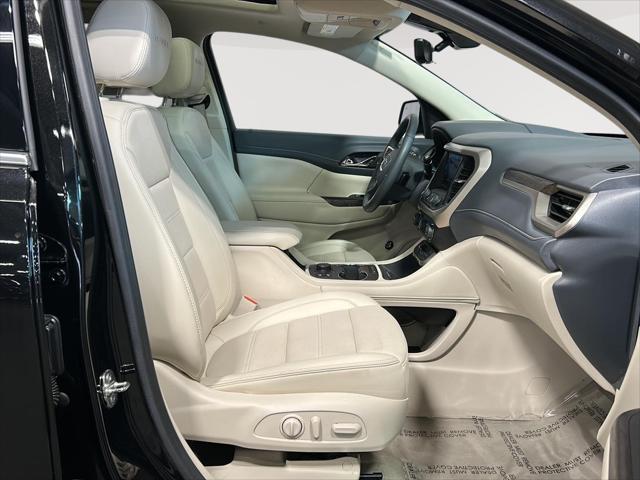 2023 GMC Acadia AWD Denali