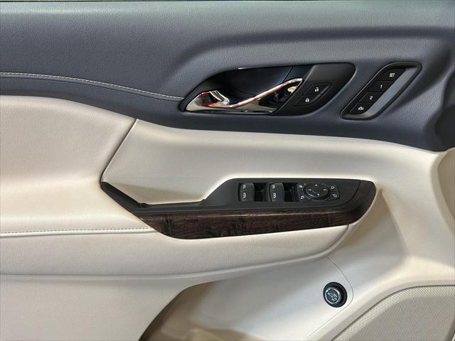 2023 GMC Acadia AWD Denali