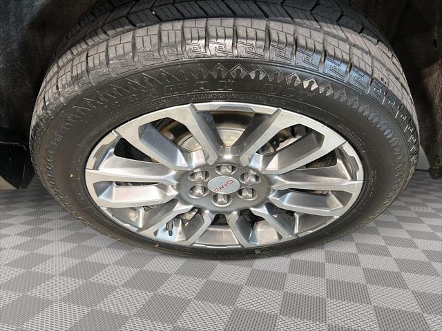 2023 GMC Acadia AWD Denali
