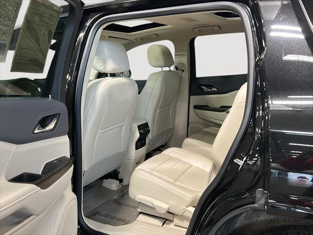 2023 GMC Acadia AWD Denali