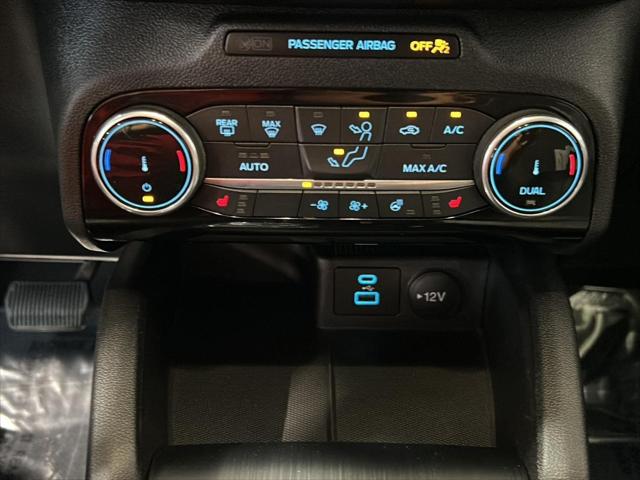 2022 Ford Escape SE Hybrid
