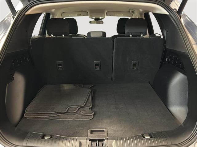 2022 Ford Escape SE Hybrid
