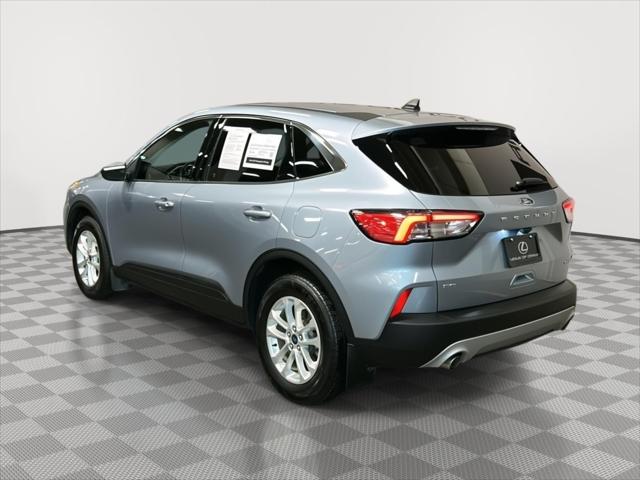 2022 Ford Escape SE Hybrid