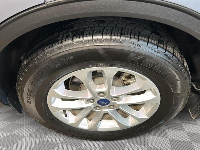 2022 Ford Escape SE Hybrid