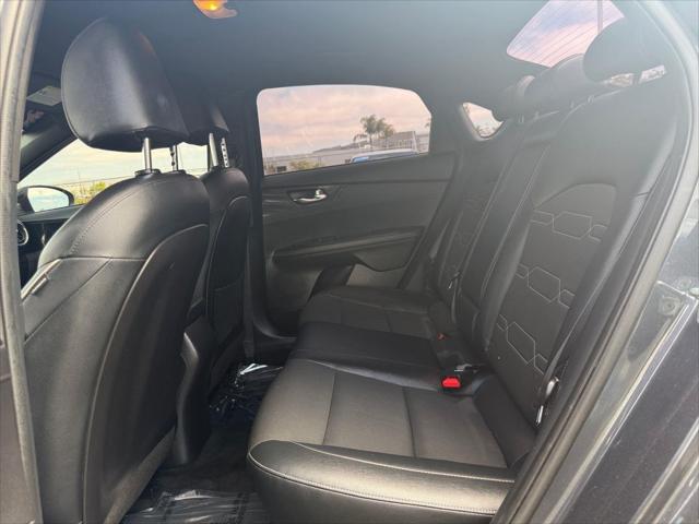 2021 Kia Forte GT-Line