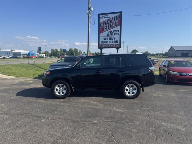 2016 Toyota 4Runner SR5 for sale in Schoolcraft, MI