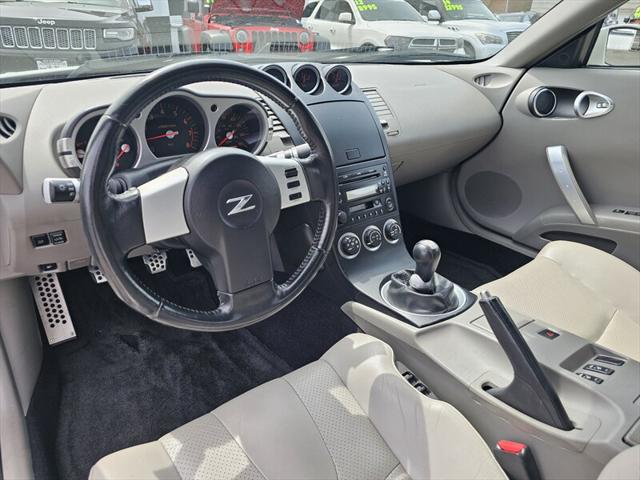 2005 Nissan 350Z Touring