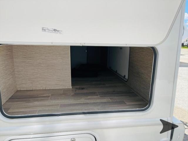 2024 Ford E-450 Stripped Unknown