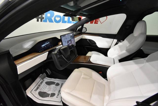 2023 Tesla Model X Standard Range