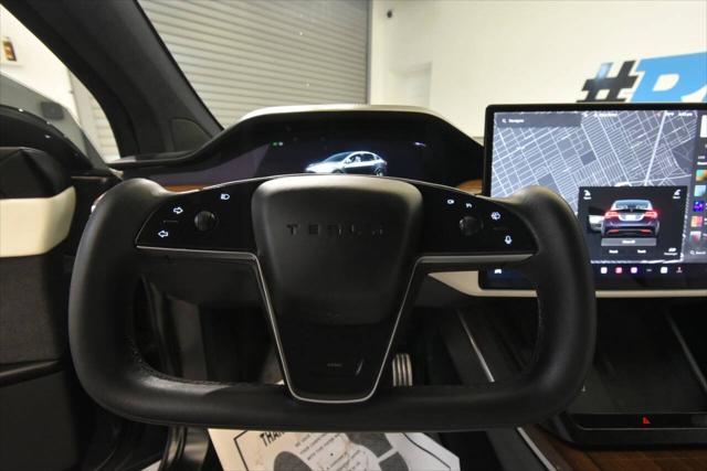 2023 Tesla Model X Standard Range