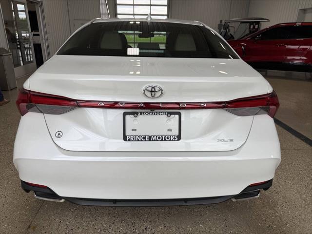 2021 Toyota Avalon XLE
