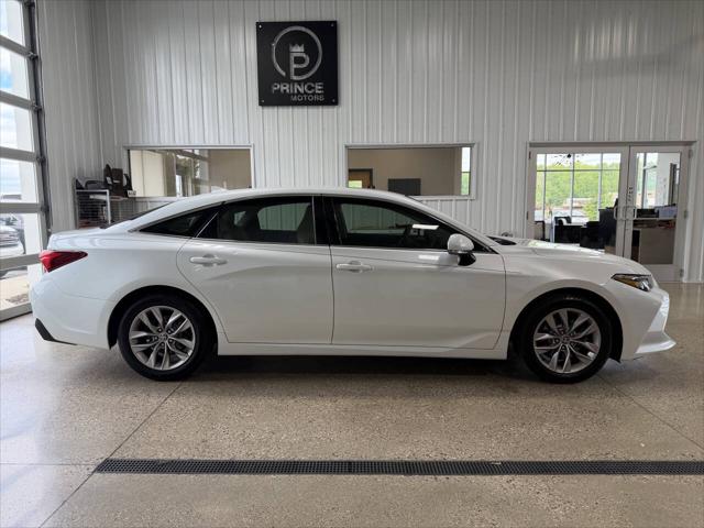 2021 Toyota Avalon XLE
