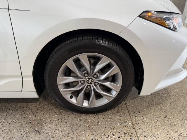 2021 Toyota Avalon XLE