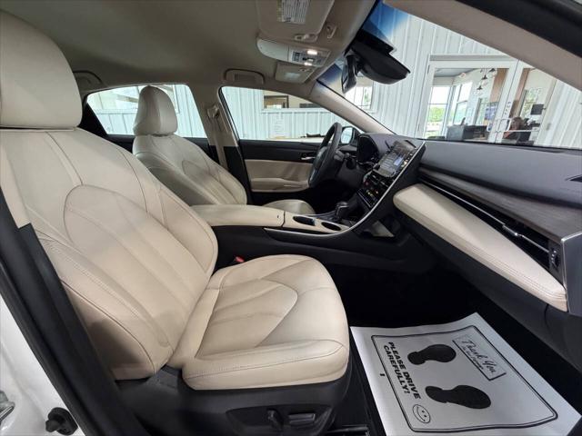 2021 Toyota Avalon XLE