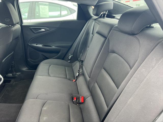 2017 Chevrolet Malibu 1LT