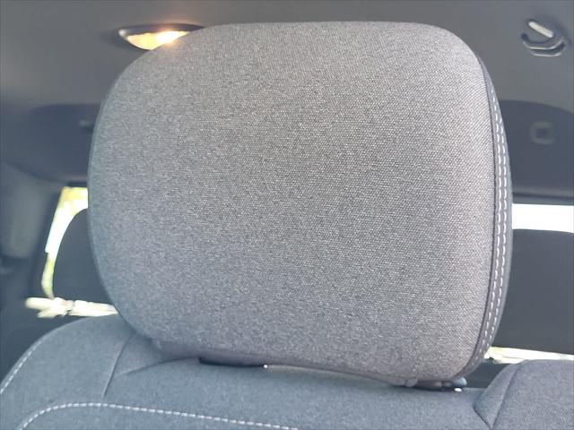 2021 Ram 1500 Lone Star Crew Cab 4x4 5'7" Box