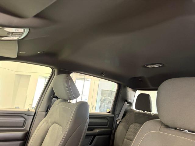 2026 Ram 1500 Express Crew Cab 4x4 57 Box
