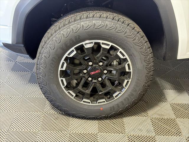 2026 GMC Canyon AT4, 4WD