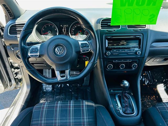 2013 Volkswagen GTI Wolfsburg Edition