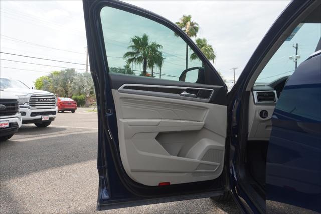 2022 Volkswagen Atlas 2.0T SE w/Technology