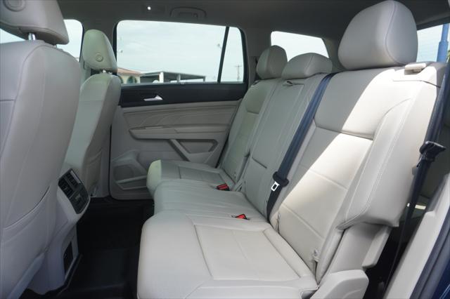 2022 Volkswagen Atlas 2.0T SE w/Technology