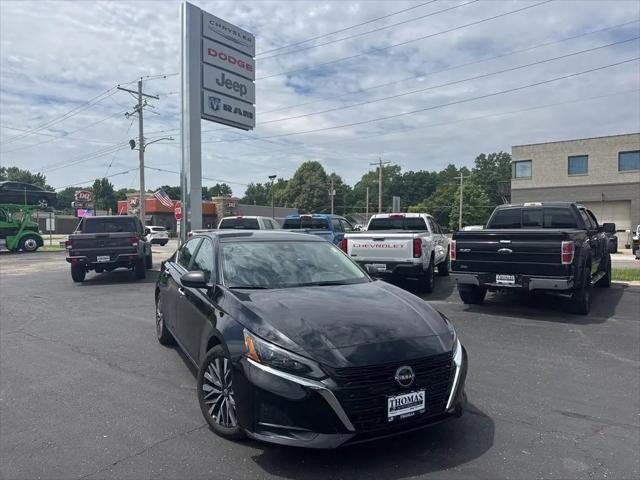 2025 Nissan Altima SV FWD for sale in Petersburg, IL